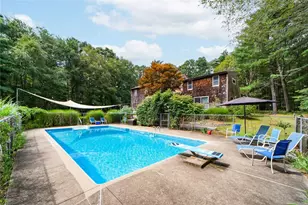 35 Job Dr, Richmond, RI 02892 - Photo 2