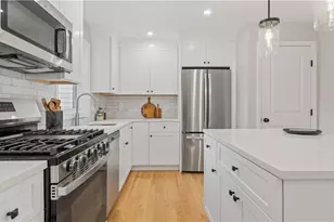 83 Cadora Ave, Warwick, RI 02886 - Photo 10