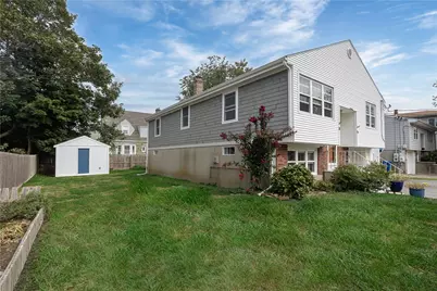 9 Burdick Avenue, Newport, RI 02840 - Photo 2
