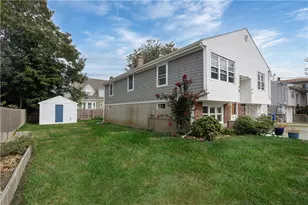 9 Burdick Ave, Newport, RI 02840 - Photo 2