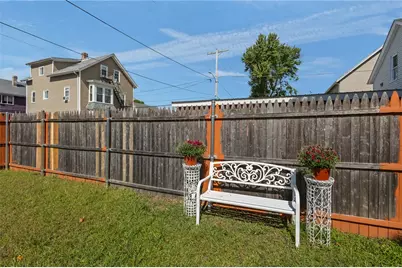 277 Sayles Avenue, Pawtucket, RI 02860 - Photo 38