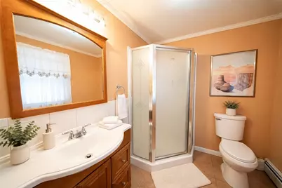 230 Oaklawn Avenue, Cranston, RI 02920 - Photo 14