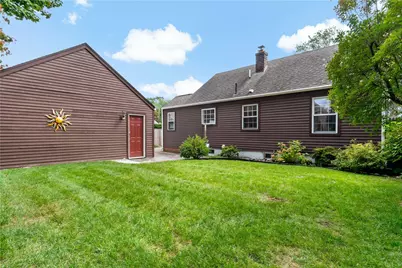 11 Pine Crest Drive, East Providence, RI 02915 - Photo 32