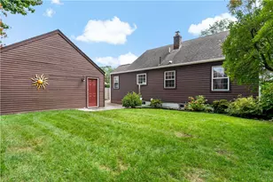 11 Pine Crest Dr, East Providence, RI 02915 - Photo 32