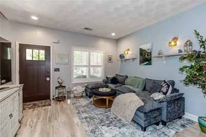 301 West Shore Road #10, Warwick, RI 02889 - Photo 4