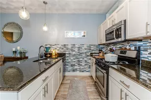 301 W Shore Rd, Warwick, RI 02889 - Photo 10