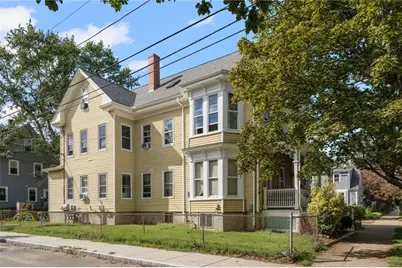 183 Wood Street #3, Bristol, RI 02809 - Photo 2