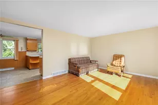 103 Amanda St, Cranston, RI 02920 - Photo 6