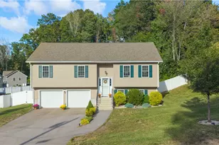 16 Liane Dr, Woonsocket, RI 02895 - Photo 30