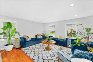 16 Liane Dr, Woonsocket, RI 02895 - Photo 6