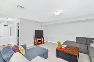 16 Liane Dr, Woonsocket, RI 02895 - Photo 24