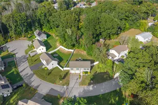 16 Liane Dr, Woonsocket, RI 02895 - Photo 34