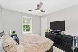 16 Liane Dr, Woonsocket, RI 02895 - Photo 14