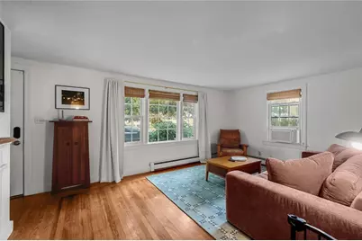 33 Betsy Williams Drive, Warwick, RI 02889 - Photo 8