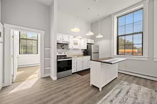 1044 Social St, Woonsocket, RI 02895 - Photo 2