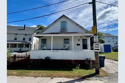 14 Crescent Avenue, East Providence, RI 02915 - Photo 2