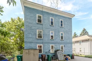 376 Cumberland Hill Rd, Woonsocket, RI 02895 - Photo 4