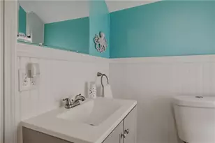 226 Turnpike Ave, Portsmouth, RI 02871 - Photo 36