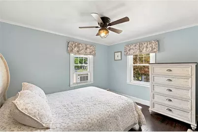1040 Greenwich Avenue, Warwick, RI 02886 - Photo 10