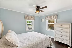 1040 Greenwich Ave, Warwick, RI 02886 - Photo 10