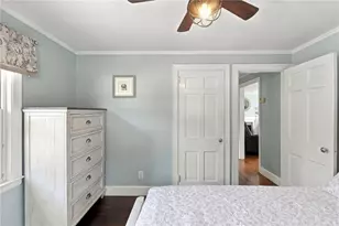 1040 Greenwich Ave, Warwick, RI 02886 - Photo 12