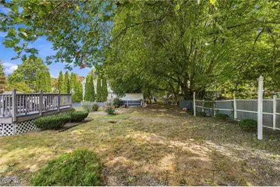 1040 Greenwich Avenue, Warwick, RI 02886 - Photo 30