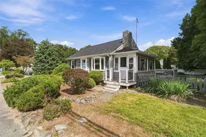 1040 Greenwich Avenue, Warwick, RI 02886 - Photo 28