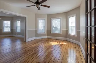 18 Meader St, Providence, RI 02909 - Photo 4