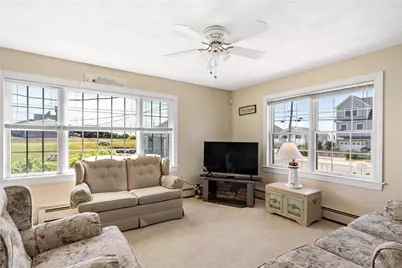 980 Matunuck Beach Road, South Kingstown, RI 02879 - Photo 10