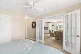 980 Matunuck Beach Rd, South Kingstown, RI 02879 - Photo 16