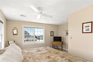 980 Matunuck Beach Rd, South Kingstown, RI 02879 - Photo 26