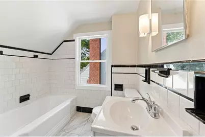 386 Norwood Avenue, Warwick, RI 02888 - Photo 30