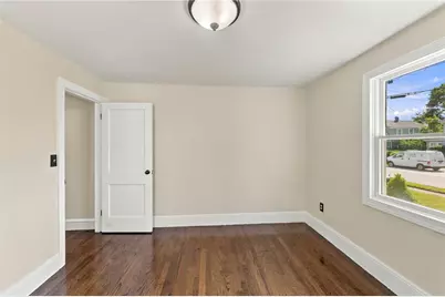 386 Norwood Avenue, Warwick, RI 02888 - Photo 24
