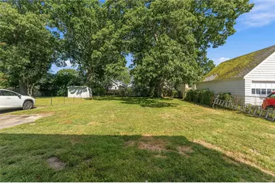 386 Norwood Avenue, Warwick, RI 02888 - Photo 34