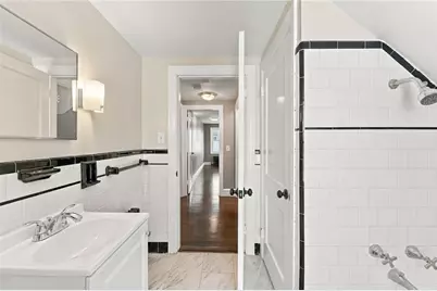 386 Norwood Avenue, Warwick, RI 02888 - Photo 32