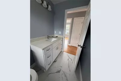 88 Coggeshall Street, Providence, RI 02908 - Photo 10