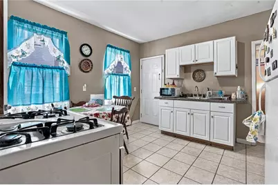 360 Manton Avenue, Providence, RI 02909 - Photo 22
