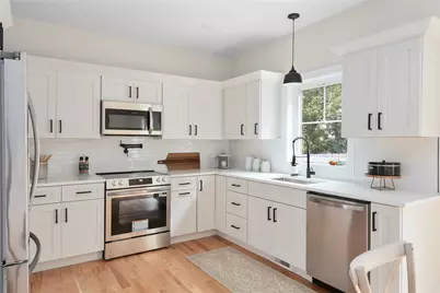 93 Fiat Avenue, Cranston, RI 02910 - Photo 4