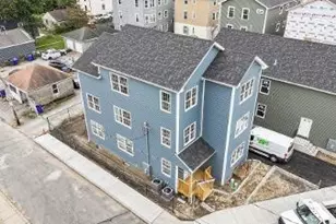 84 Coggeshall St, Providence, RI 02908 - Photo 6