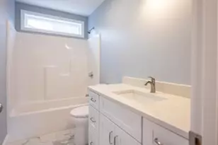 84 Coggeshall St, Providence, RI 02908 - Photo 20