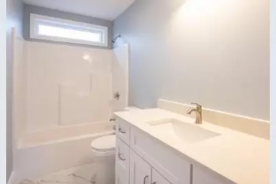 84 Coggeshall Street, Providence, RI 02908 - Photo 40