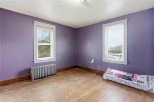 11 Grand View St, Providence, RI 02906 - Photo 18