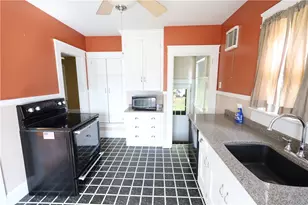 43 Admiral Kalbfus Rd, Newport, RI 02840 - Photo 10
