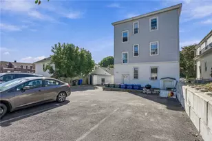 51 Hall St, Providence, RI 02904 - Photo 44