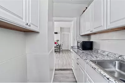 51 Hall Street, Providence, RI 02904 - Photo 18