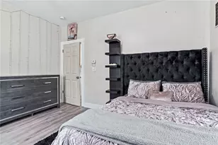 51 Hall St, Providence, RI 02904 - Photo 26