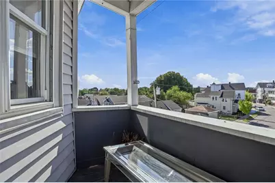 51 Hall Street, Providence, RI 02904 - Photo 28