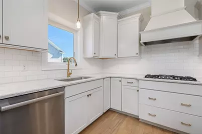 633 South Shore Village Boulevard, South Kingstown, RI 02879 - Photo 16