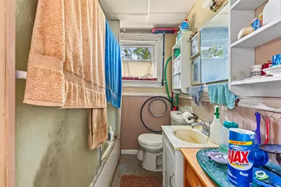 7 Williams Street, Pawtucket, RI 02860 - Photo 24
