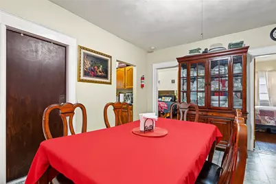7 Williams Street, Pawtucket, RI 02860 - Photo 16